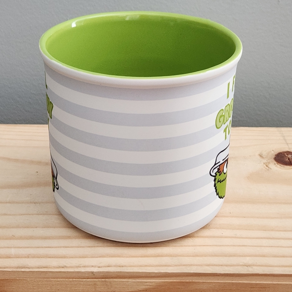Sesame Street Oscsr the Grouch "I Feel Grouchy Today" Soft Touch Ceramic Mug NWT - Picture 2 of 12